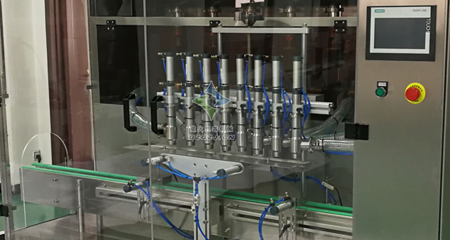 八頭顆粒醬料灌裝機(jī)