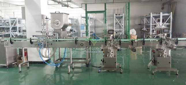 雙頭醬料灌裝生產(chǎn)線,辣椒醬灌裝生產(chǎn)線