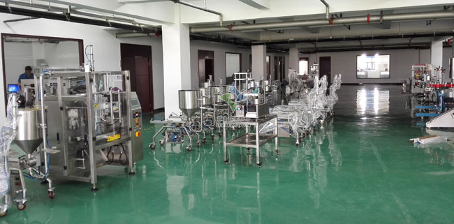 紅油袋裝醬料灌裝機(jī),火鍋底料包裝機(jī)